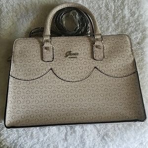 Brand new handbag from GUESS